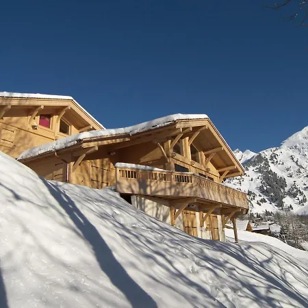 4*, 5 Chambres, Hammam, Cheminee, Garage, Wifi, 10 Personnes - Fr-1-304-140